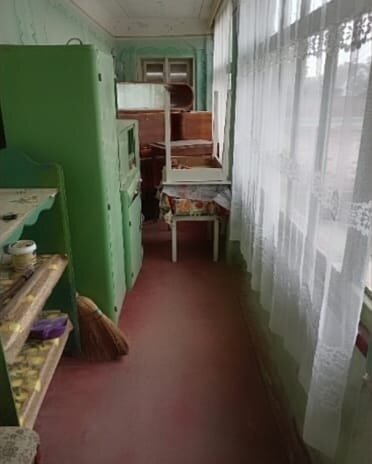 Casa 3cam teren generos, la nici 2 min de centru- front stradal pe 2 strazi